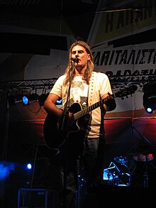 Filippos Pliatsikas performing live in Patras (2009)