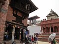 Bhagwati Temple (left), Big Bell or Taleju Bell, small Vishnu Temple (right), Kathmandu