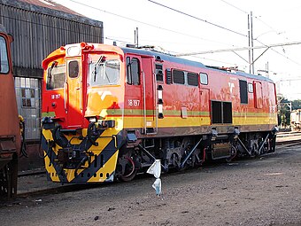 No. 18-197 (E1944) in Transnet Freight Rail livery at Capital Park, Pretoria, 9 October 2009