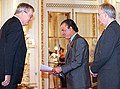 Ambassador Peter Landelius (1997–2001) and President Carlos Menem.