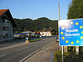 A typical Schengen internal border (near Kufstein between Germany and Austria): the traffic island marks the spot where a control post once stood; it was removed in 2000.