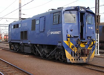 No. 18-266 (E1889) in Spoornet blue with outline numbers, Bayhead, Durban, 11 August 2007