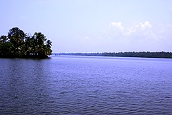 Cherai Lagoon2