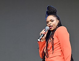 Lila Iké performing at Reggae Geel 2022