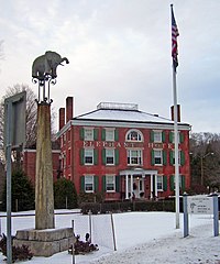 The Elephant Hotel, the town hall of Somers, in 2007