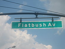 Flatbush Avenue sign near Brooklyn Botanic Garden