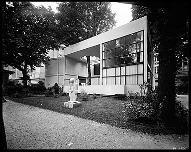 The Pavilion of the L'Esprit Nouveau by Le Corbusier