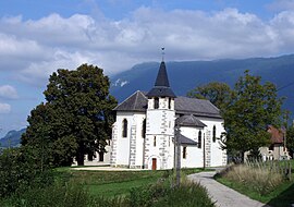 The church in Saint-Pierre-d'Alvey