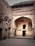 Agra Fort: Well (Baoli) in the Akbari Mahal.