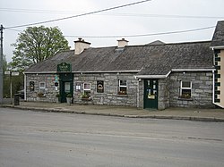 An Tintain, guest house and restaurant in Ballindurrow, Multyfarnham parish