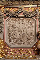 Panel depicting Luke the Evangelist decorating the pulpit. He is accompanied by his attribute the ox