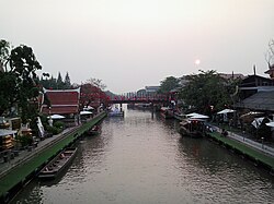 Khlong Saen Saep in the area of Khwan Riam Floating Market at sundown