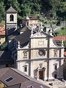 The façade of Pietro e Stefano in Bellinzona shows a Renaissance lower with Baroque upper sections.