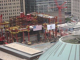 The final lobby column being installed on October 31, 2009.