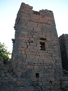 Roman tower, Al Quanawat in 2008
