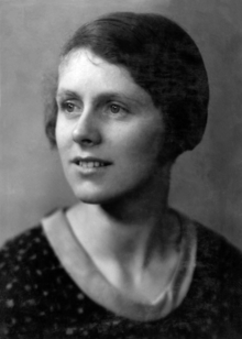 Portrait of Elsie Locke