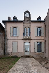 The town hall in Boisseuil