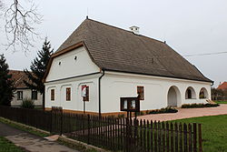 The vicarage of the Reformed church in Ököritófülpös