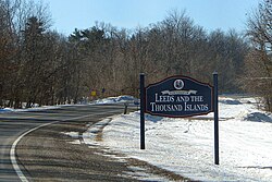Welcome sign along Thousand Islands Parkway