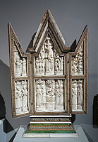 Small religious triptych in bone, early 15th century