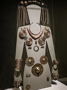 9th century BCE grave goods of the "Lady of Aigai"