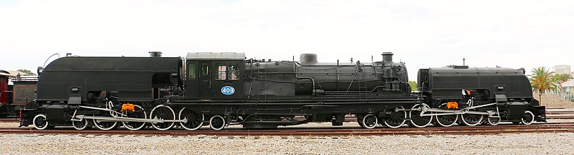 Narrow-gauge Beyer-Garratt 400 class locomotive no. 409 was one of ten introduced in 1954 to haul silver-lead-zinc ore trains to Port Pirie