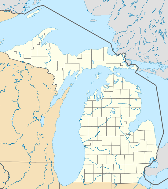 Map of most Michigan state parks named and marked by a dot