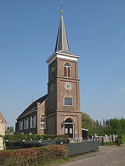 Uitwellingerga, church