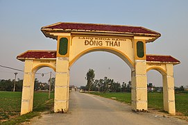 Đông Thái village gate