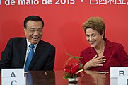May 2015, Li meets the Brazilian president Dilma Rousseff.