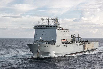 RFA Lyme Bay (L3007) with a Mexeflote on its port side