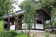 The rear structure at 제월당및옥오재