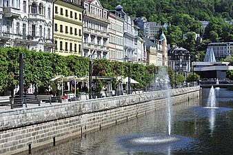 Karlovy Vary (Karlsbad in German, Carlsbad in English) is one of the most famous spas in the world. They are located below the Ore Mountains on the river Ohře.
