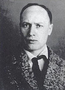 Portrait photograph of Peter Arshinov