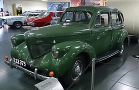 Willys Overland 4-Door Sedan (Model 39) 1939: This example has a body built in Australia by Holden that differs from the American model in having an additional window behind the rear door