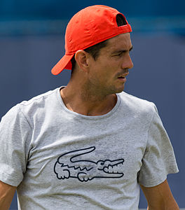 Guillermo García-López during practice at the Queens Club Aegon Championships in London, England.