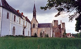 The Abbey of Loroy, in Méry-ès-Bois, in 1987