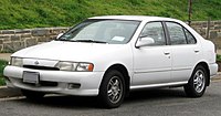 1999 Nissan Sentra GXE (US)
