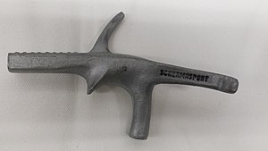 Schermasport grip (a loose variant of a Belgian)