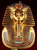 Tutankhamun's mask 18 December 2015