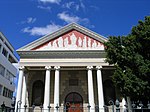 This neo-classical hall, with its impressive Ionic temple facade, was inaugurated in October 1900. The building was constructed for use by the Christelijke Jongelieden Vereniging, and was named after Prof. N. J. Hofmeyr, founder of the Stellenbosch Seminary and the CJV.