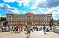 Image 10Tourists at Buckingham Palace (from Tourism in London)