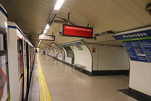 Madrid Metro Pirámides