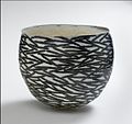 Woodfired porcelain, "Nest" 2009 Ø: 30 cm
