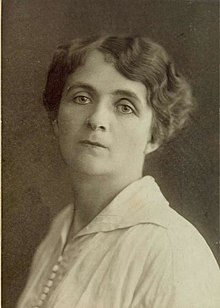 Portrait of Vida Jeraj in 1914