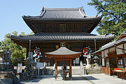 Zentsū-ji Temple