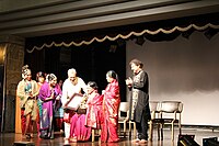 Vyjayanthi Kashi conferring Natya Shastra Award to Padmabhushan Dr. Yamini Krishnamurthy at Nayika