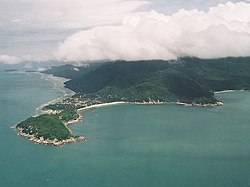 Ko Pha-ngan. Hat Rin is the peninsula seen to the lower left.