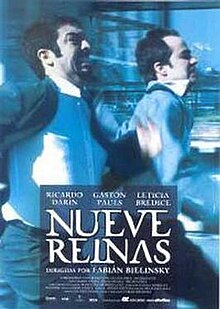 Two men run with the backdrop of an Argentine city behind them. The bottom tagline reads the film's title and casting credits.